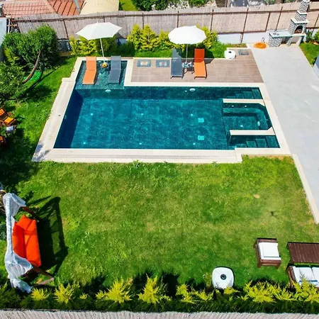 Villa Aura Luxury-modern Stylish For 6 Peeople Fethiye
